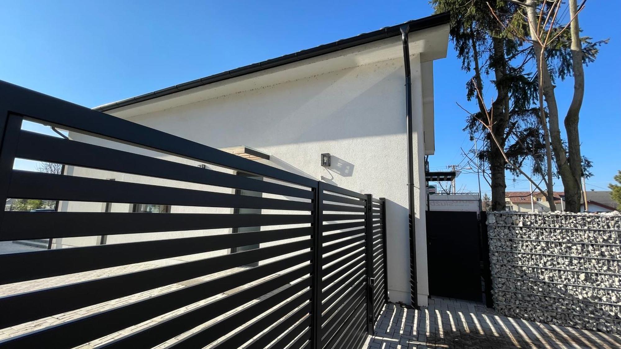 House Flow, 3 Room, Free 2 Parking براتسيلافا المظهر الخارجي الصورة