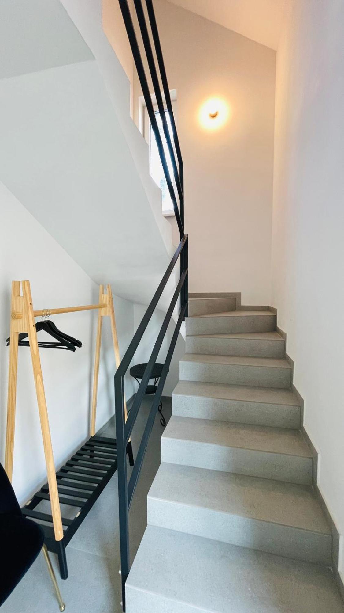 House Flow, 3 Room, Free 2 Parking براتسيلافا المظهر الخارجي الصورة