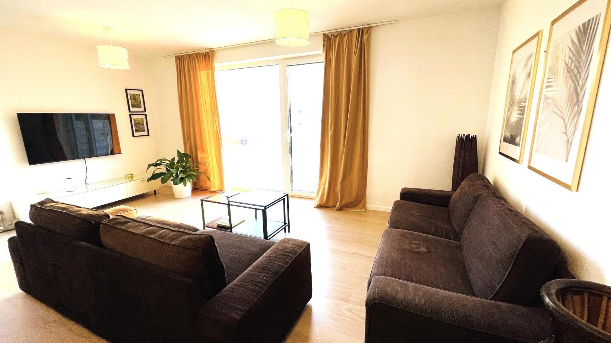 House Flow, 3 Room, Free 2 Parking براتسيلافا المظهر الخارجي الصورة